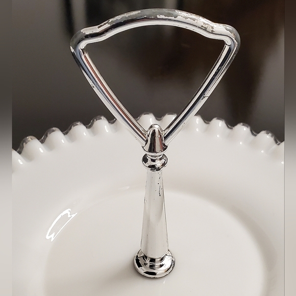 Vntg "Silver Crest" 8 1/2" Tidbits Serving Plate by Fenton GUC 🇺🇸 - Picture 7 of 9